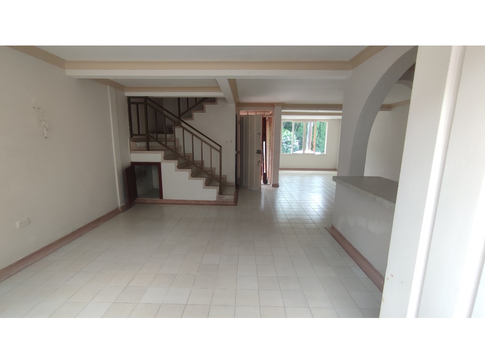 VENDE CASA — foto 6