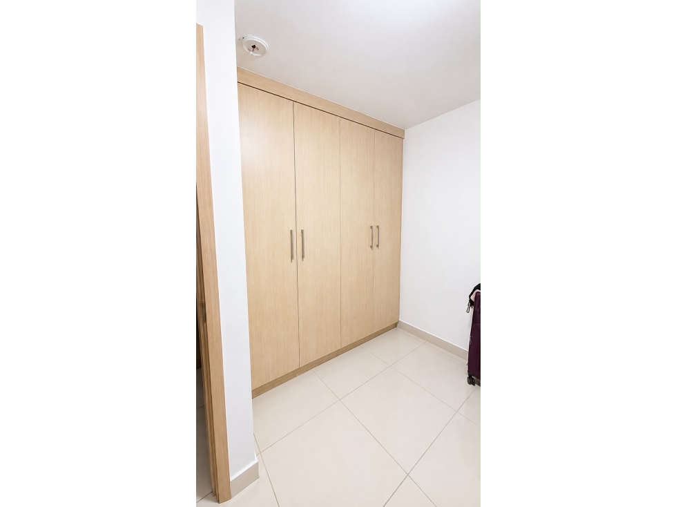 ALQUILER DE APARTAMENTO PH TORRES DE CASTILLA — foto 5