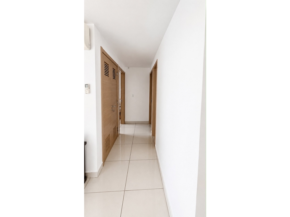 ALQUILER DE APARTAMENTO PH TORRES DE CASTILLA — foto 6