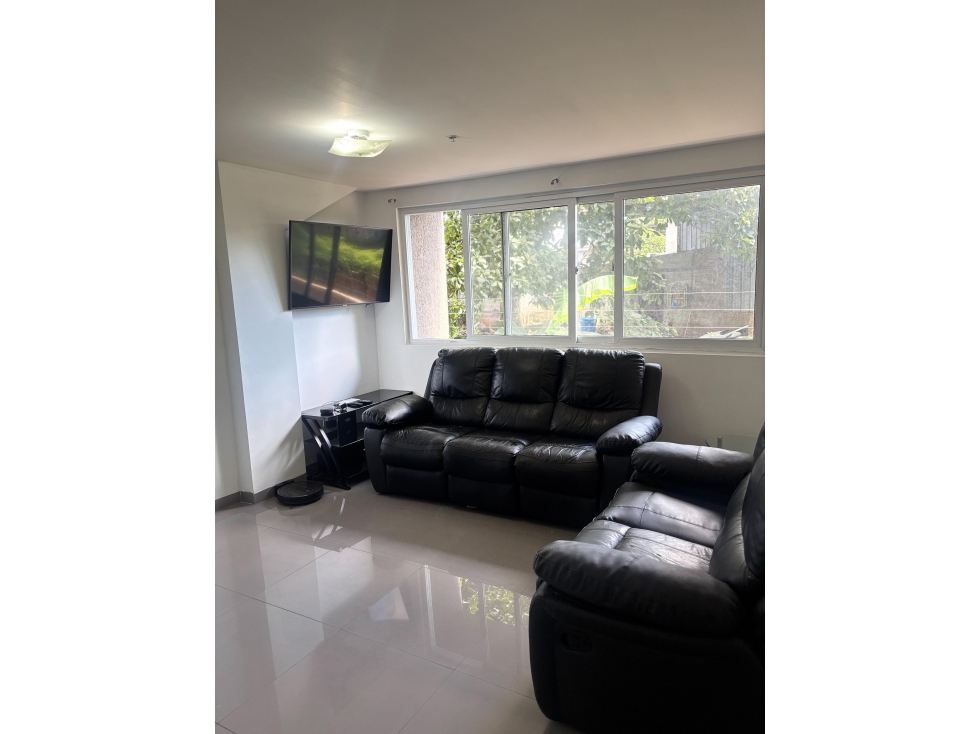 VENDO APARTAMENTO EN COLINAS DE LA RIVIERA — foto 4