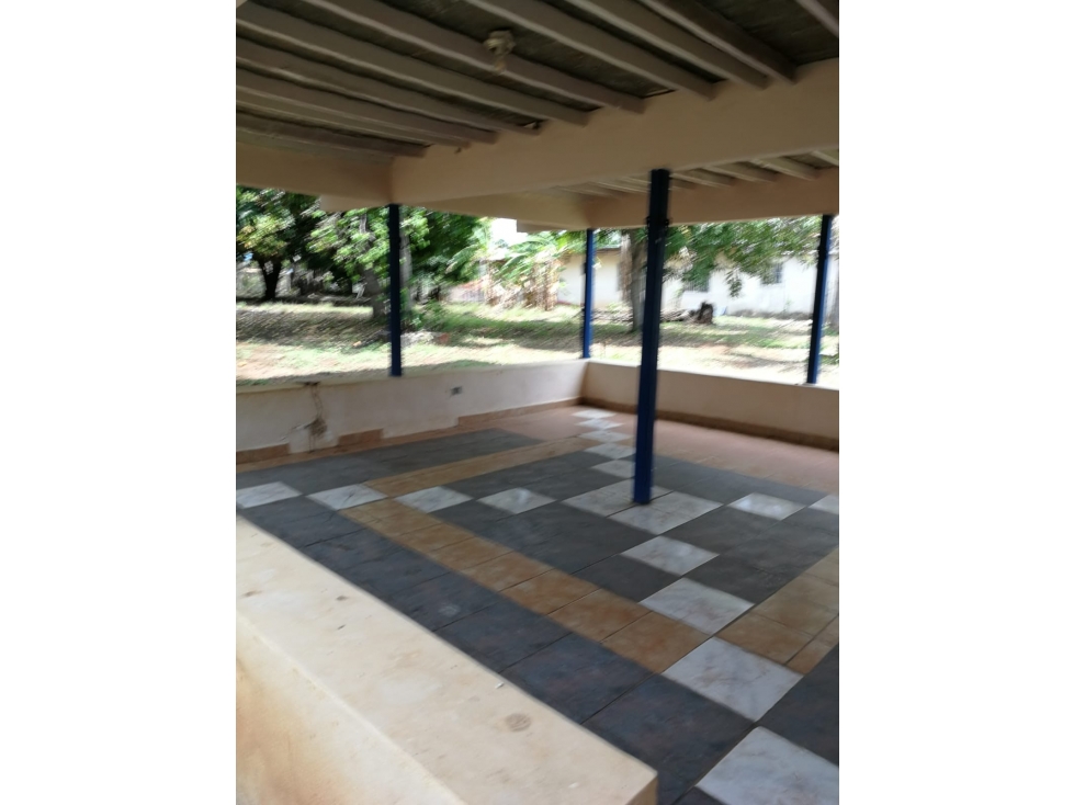 VENTA DE HERMOSA CASA EN GORGONA. — foto 2
