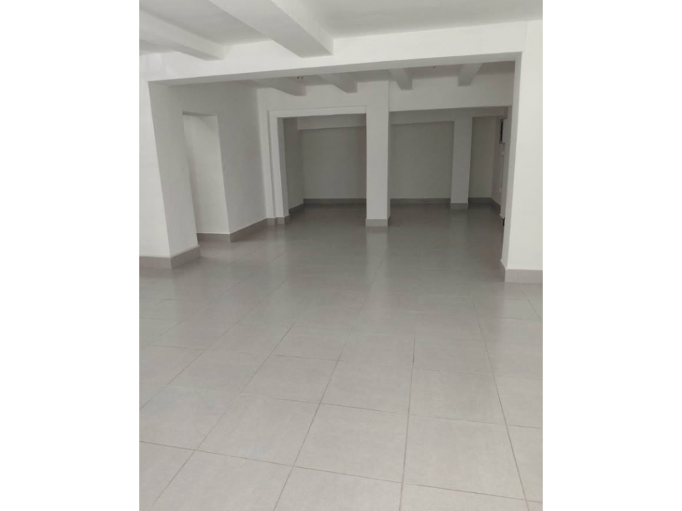 ALQUILER LOCAL PB CALLE 50 — foto 3