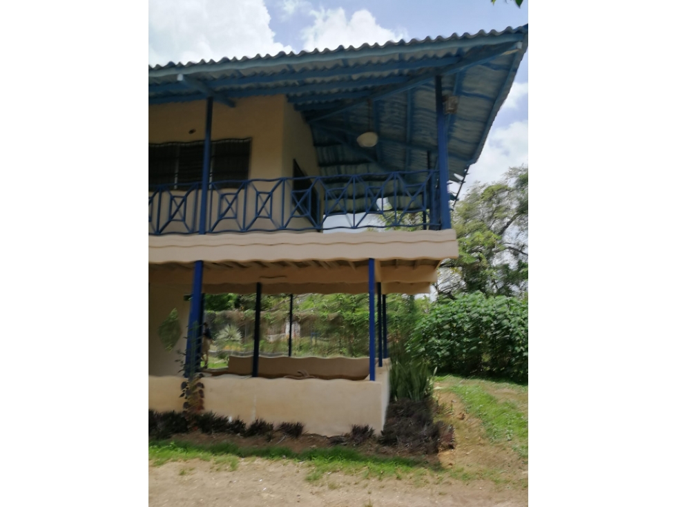 VENTA DE HERMOSA CASA EN GORGONA. — foto 4