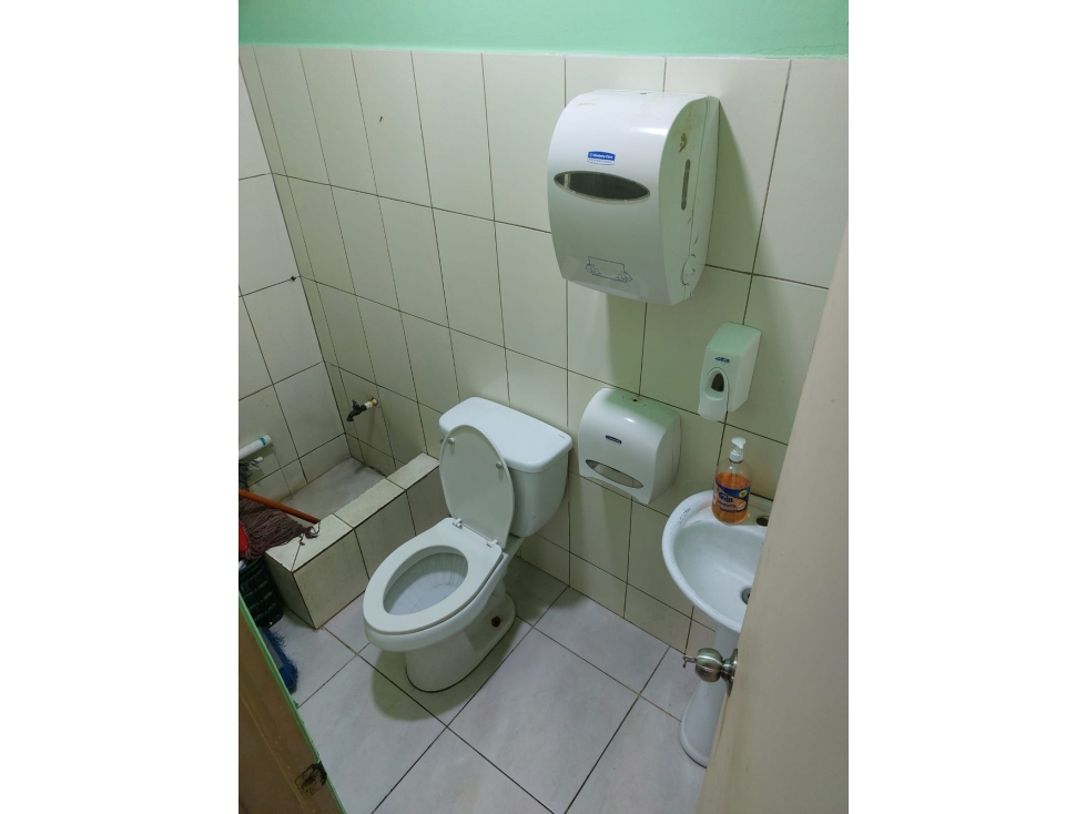ALQUILER DE LOCAL COMERCIAL EN RÍO ABAJO PH MYSTIC TOWERS. — foto 3