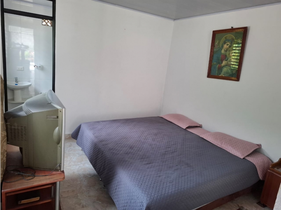 CASA FINCA PEGADA A IBAGUE (A 1 KM ) MARTINICA PARTE BAJA — foto 2