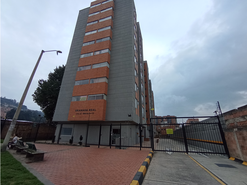 VENTA APTO ,ECONOMICO EXCELENTE ESTADO LIJACA USAQUEN