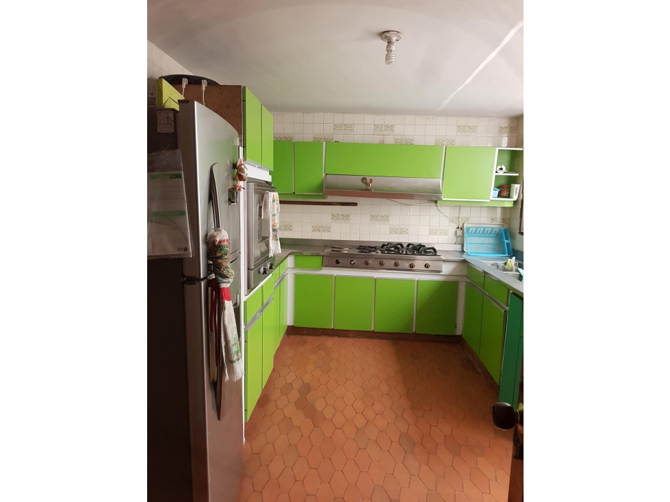 AMPLIA CASA EN LIBANO , TOLIMA, EN VENTA VALOR NEGOCIABLE - 2