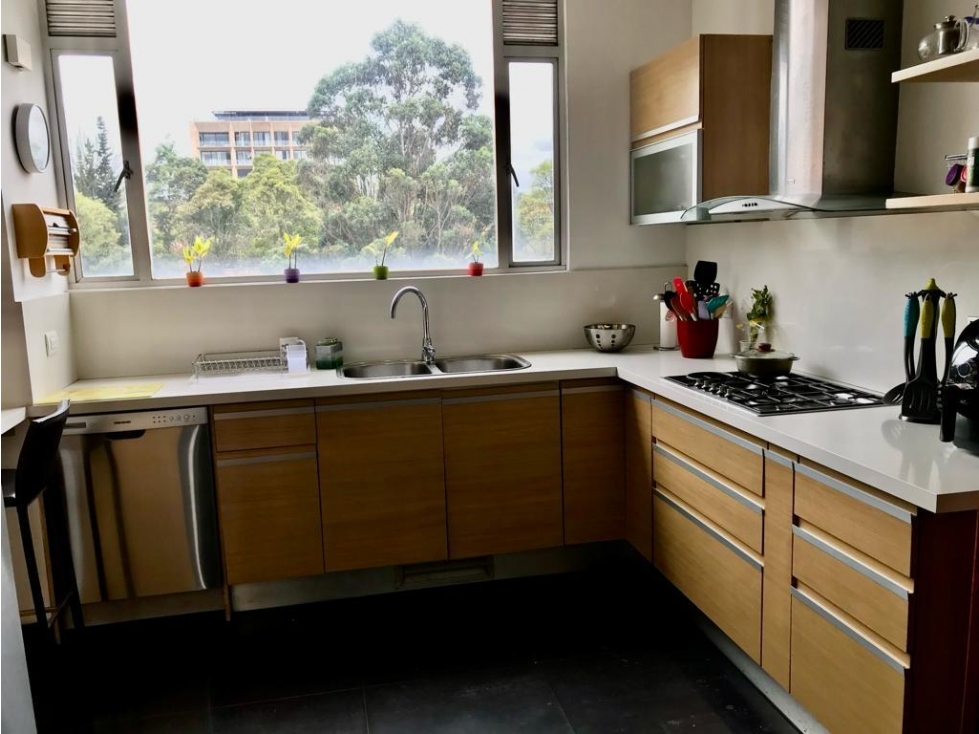 VENDO 2 APTO PH , UNIDOS PUEDE VOLVER A 1 DE 200 METRSO CHICO