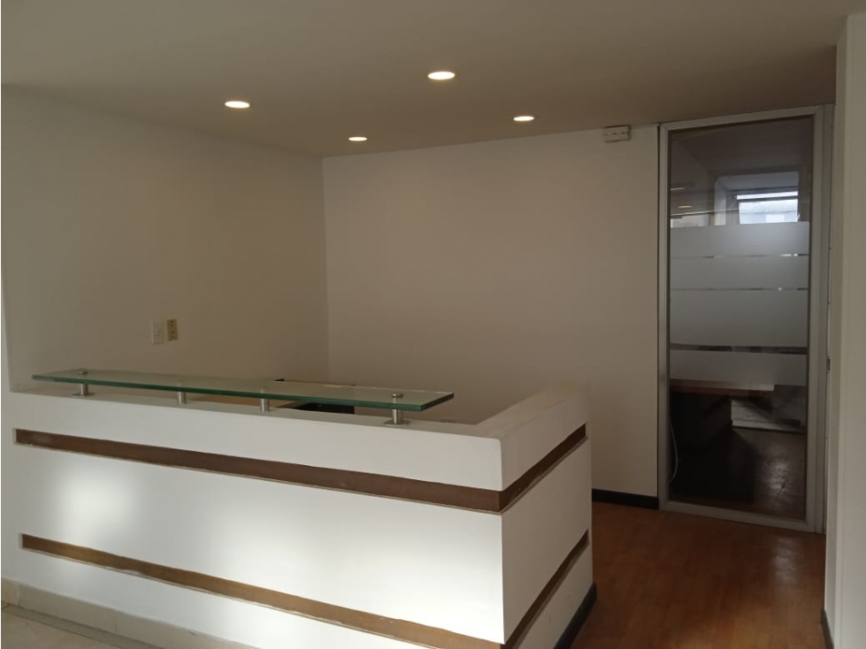 OFICINA EN ARRIENDO CALLE 90 CON 15