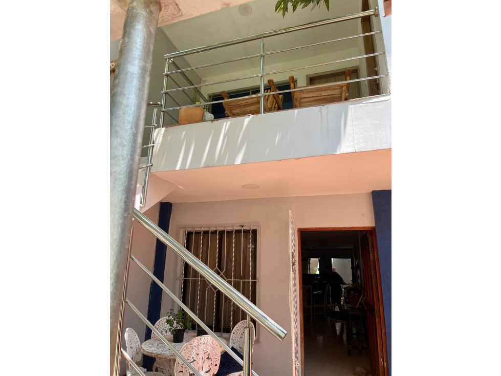 SE VENDE ESPECTACULAR Y AMPLIA CASA EN PRADOMAR PTO COLOMBIA - 2
