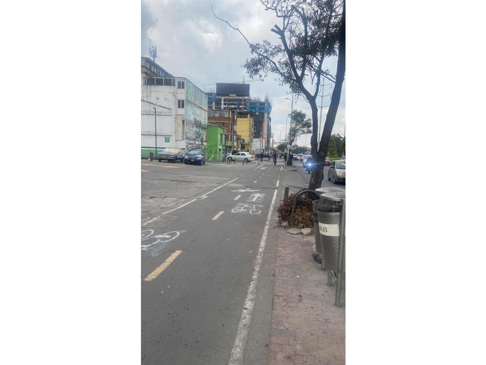 EDIFICIO COMERCIAL Y VIVIENDA IDEAL PARA INVERSIO O EDIFICAR — foto 3