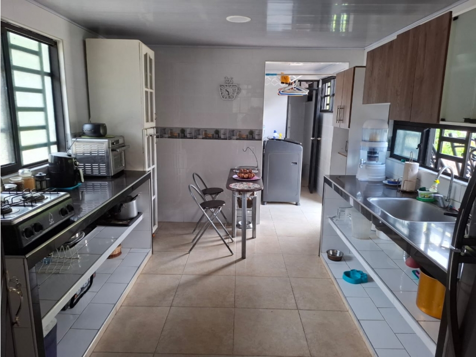 CASA FINCA PEGADA A IBAGUE (A 1 KM ) MARTINICA PARTE BAJA — foto 3