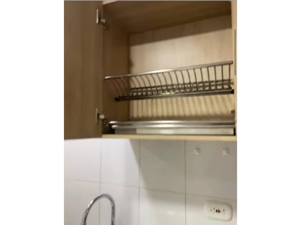 POR VIAJE SE VENDE URGENTE APTO EN EXCELENTE ESTADO-USME -BOGOTA — foto 4