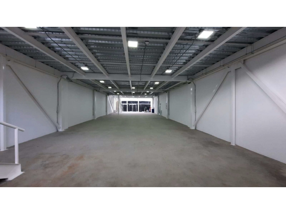 LOCAL COMERCIAL EN ARRIENDO QUINTA CAMACHO — foto 6