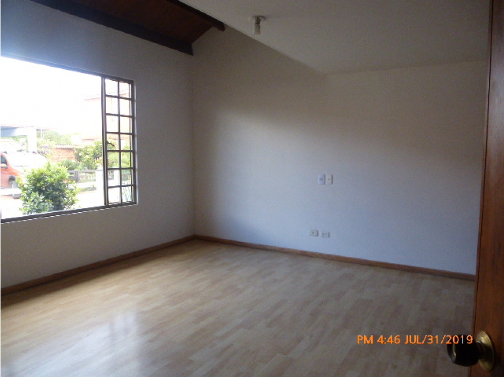 CASA EN CHIA EN ARRIENDO BUENA PROPIEDAD BUEN PRECIO - 4
