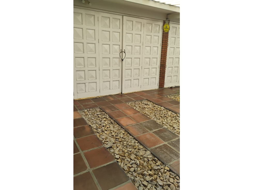 CASA LOTE EN CONTADOR PARA DESARROLLO O VIVIENDA — foto 6