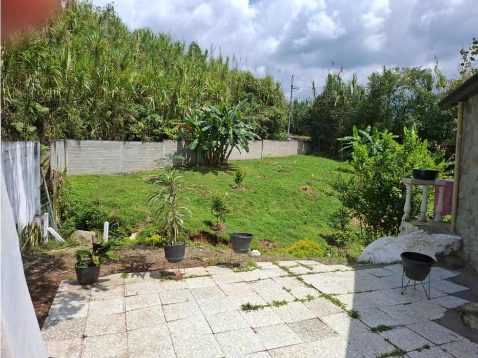 CASA FINCA PEGADA A IBAGUE (A 1 KM ) MARTINICA PARTE BAJA — foto 6