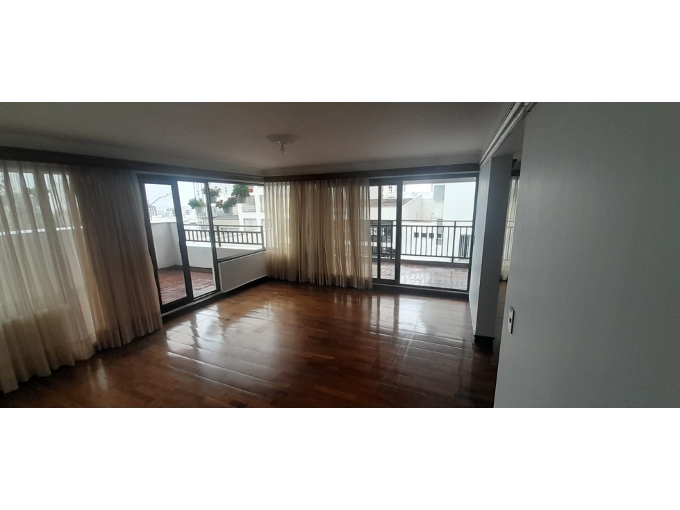 SE VENDE EXCELENTE APARTAMENTO EN LAS CAMELIAS, MANIZALES. — foto 4