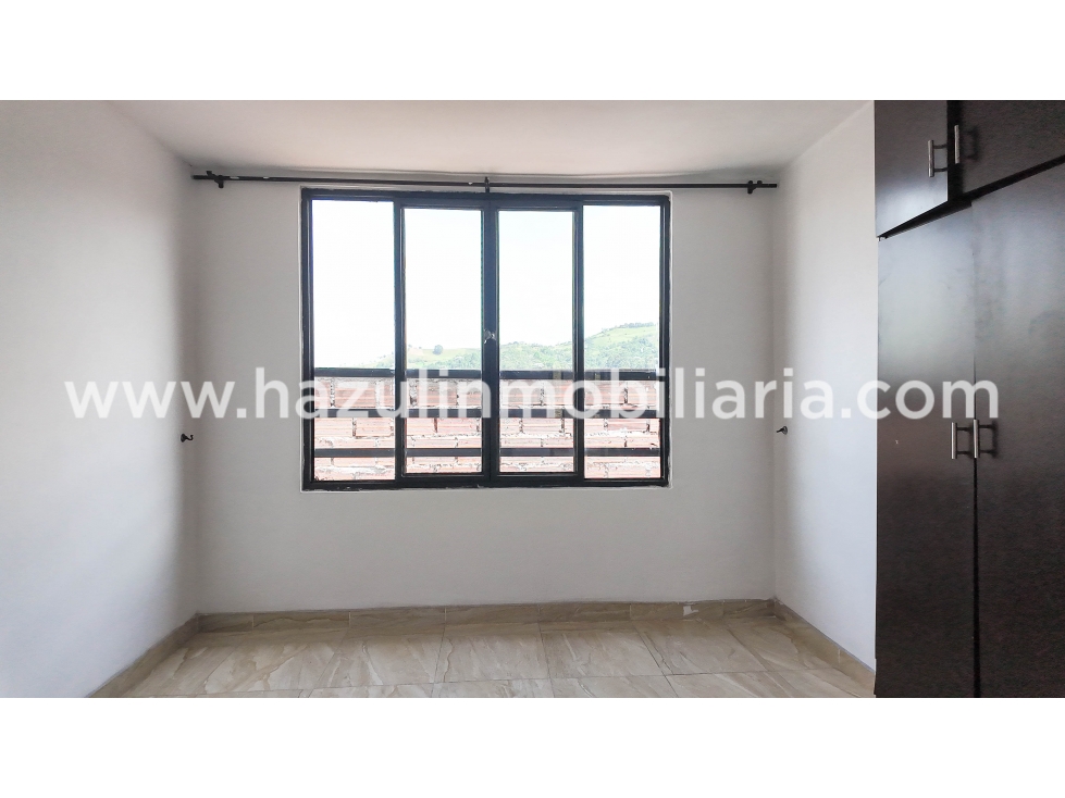 Venta Casa Sector Bosques de La Enea, Manizales — foto 2