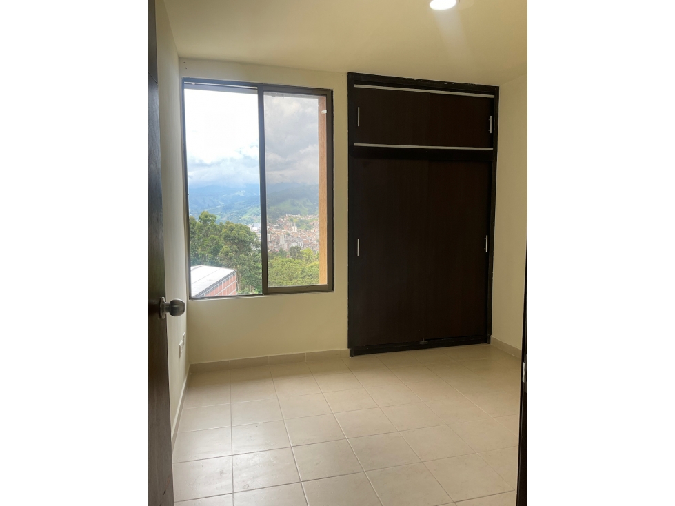 SE VENDE APARTAMENTO EN NOGALES, MANIZALES. — foto 4