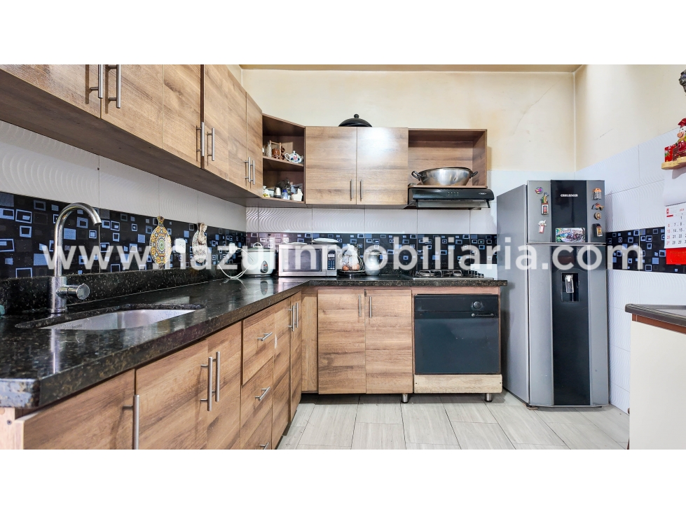 Venta Casa con Renta Sector San Jorge, Manizales