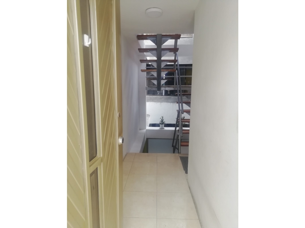 SE VENDE CASA CON RENTA EN EL BARRIO COLOMBIA, MANIZALES. — foto 4