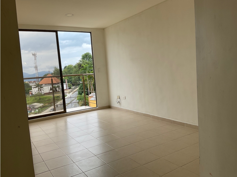 SE VENDE APARTAMENTO EN NOGALES, MANIZALES. — foto 2