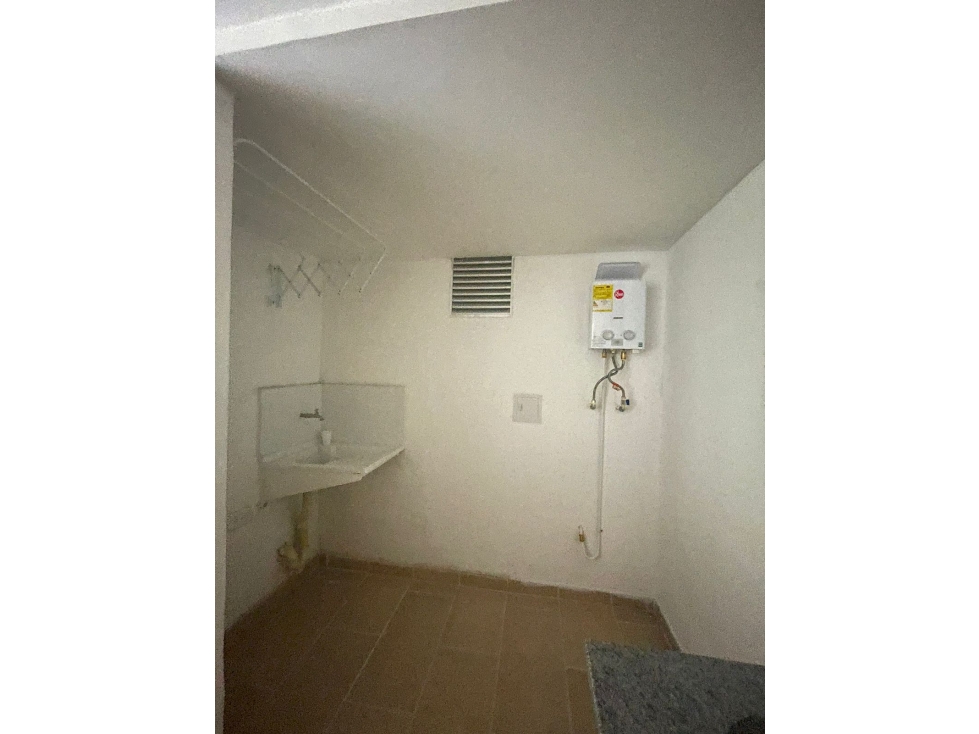 SE VENDE APARTAMENTO EN EL SECTOR DE NIZA, MANIZALES. — foto 5