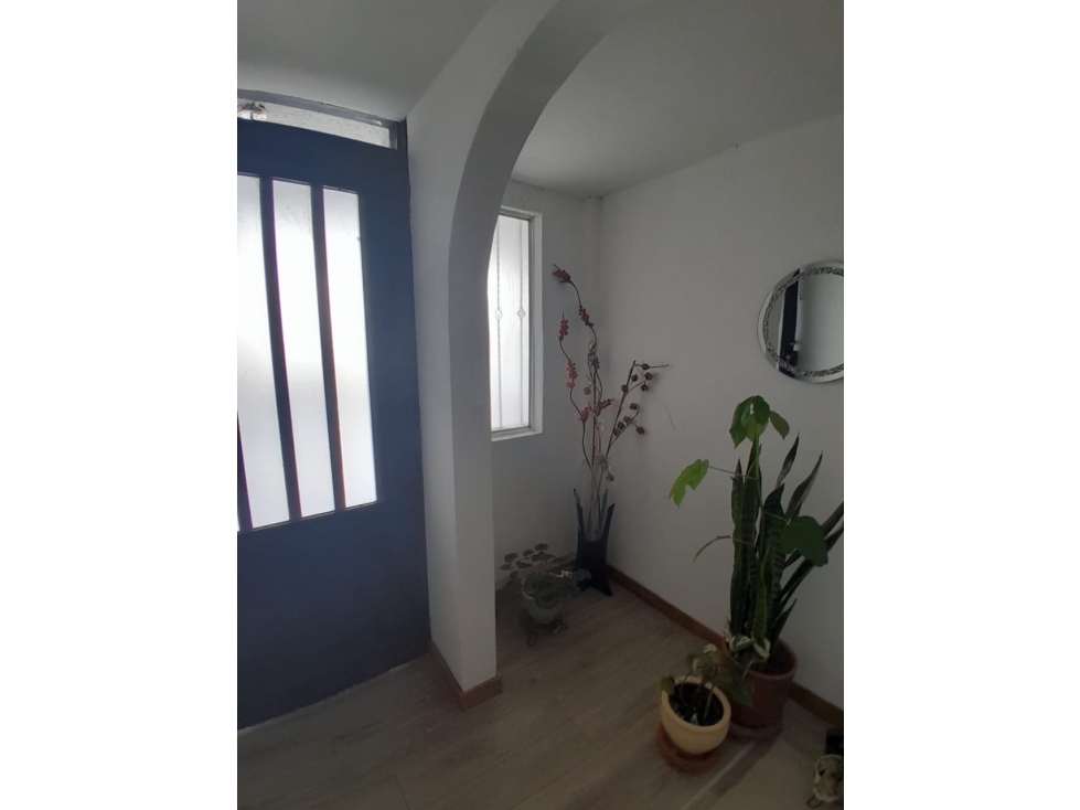 SE VENDE CASA AMPLIA CON RENTAS EN COLSEGUROS ALTA SUIZA, MANIZALES. — foto 4