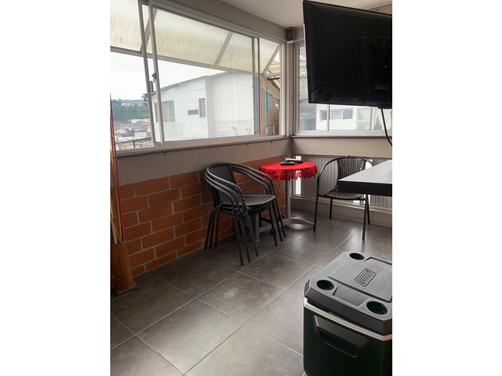 SE VENDE CASA CON RENTA EN LAURELES, MANIZALES. — foto 5