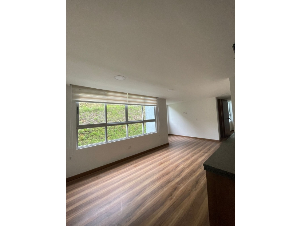 SE VENDE APARTAMENTO EN EL SECTOR DE NIZA, MANIZALES. — foto 4