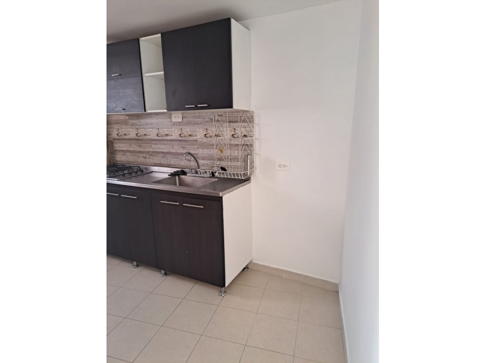 SE VENDE APARTAMENTO EN NOGALES, MANIZALES. — foto 2