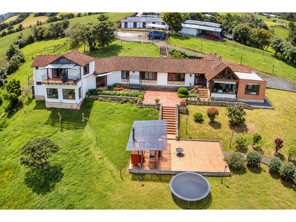 ARRIENDO FINCA EN LA CALERA 500 MTS MAS TERRENO 4.000 (IC) - 1