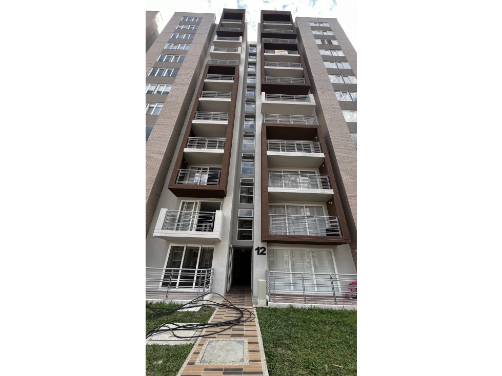 VENTA APARTAMENTO BOSQUES DE SAN ANGEL IBAGUE — foto 3
