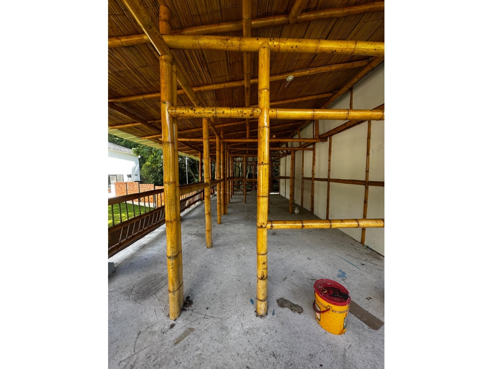ARRIENDO CASA COMERCIAL PASTALES - 4