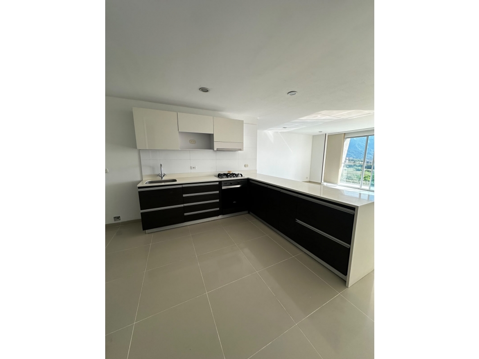 ARRIENDO APARTAMENTO ALTOS DE LA CAROLINA IBAGUE — foto 5
