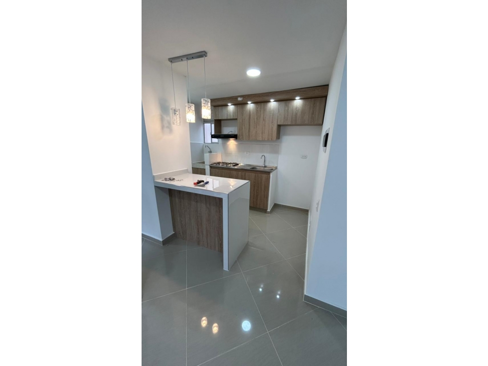 ARRIENDO APARTAMENTO LYLA HACIENDA SANTA CRUZ IBAGUE — foto 2