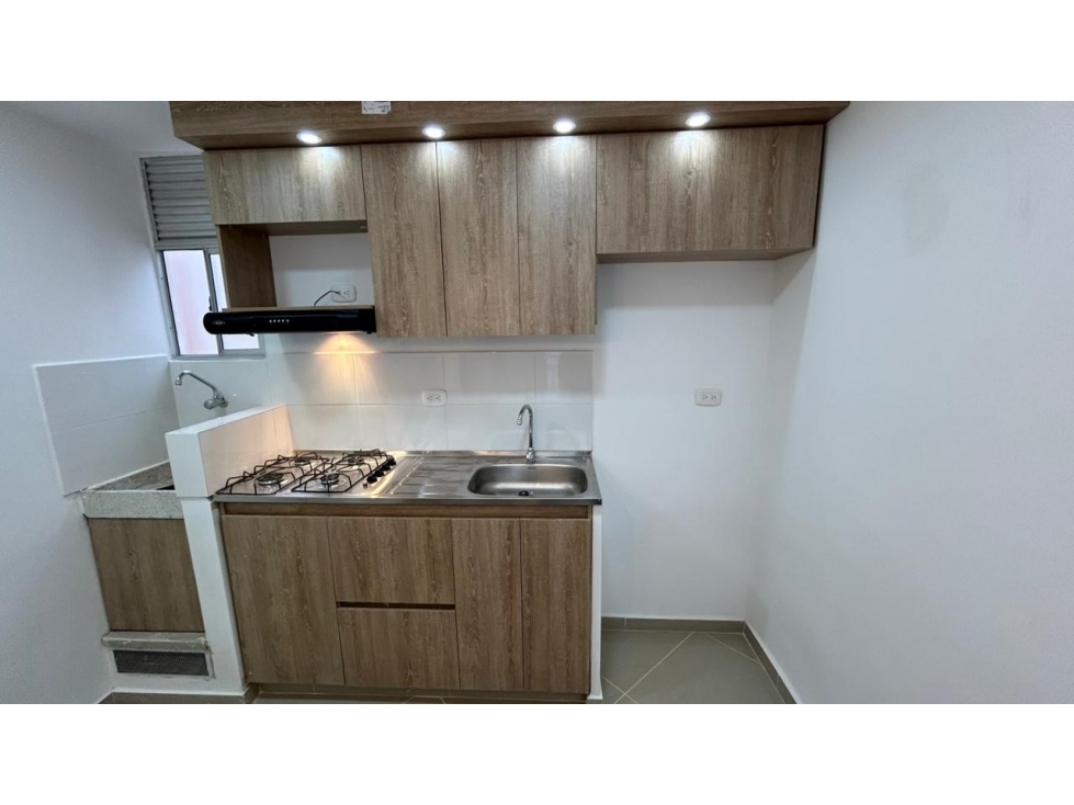 ARRIENDO APARTAMENTO LYLA HACIENDA SANTA CRUZ IBAGUE — foto 3