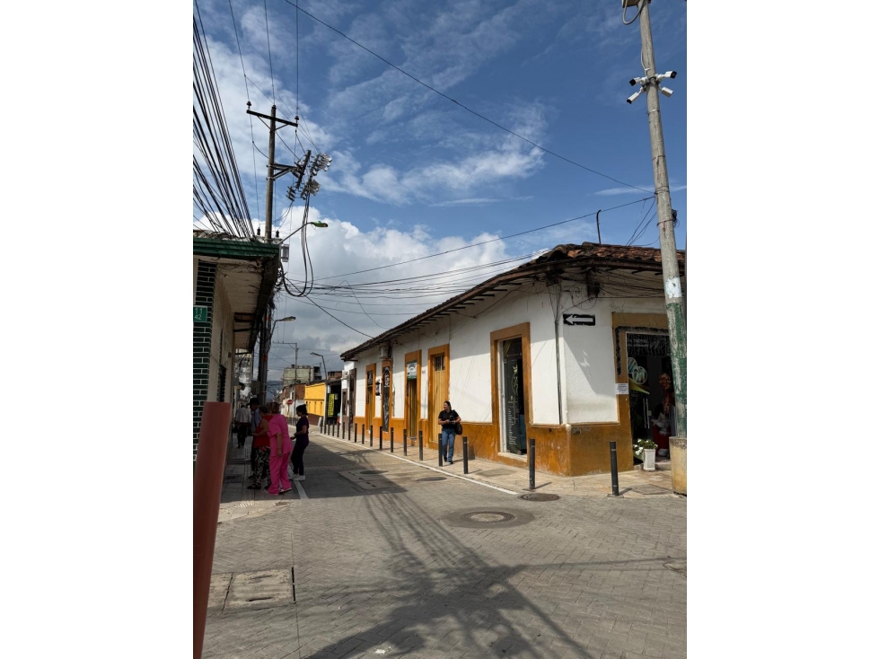 EXCELENTE UBICACION — foto 2