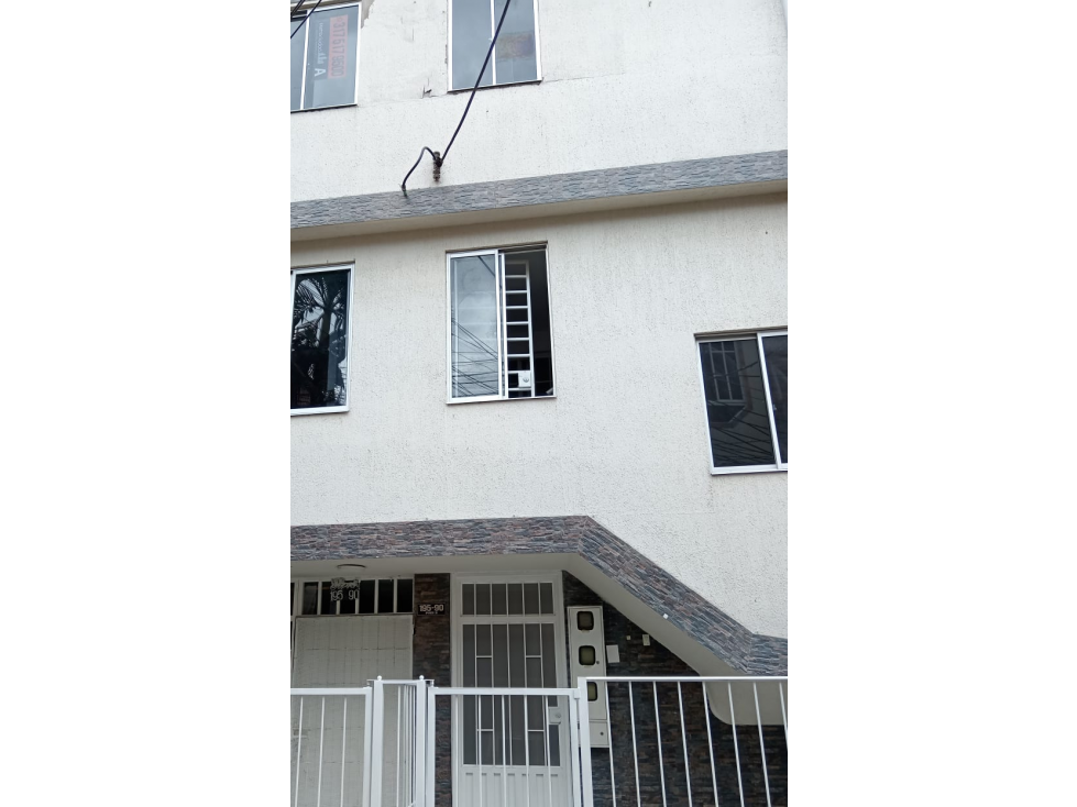 SE ARRIENDA APARTAMENTO FLORIDABLANCA
