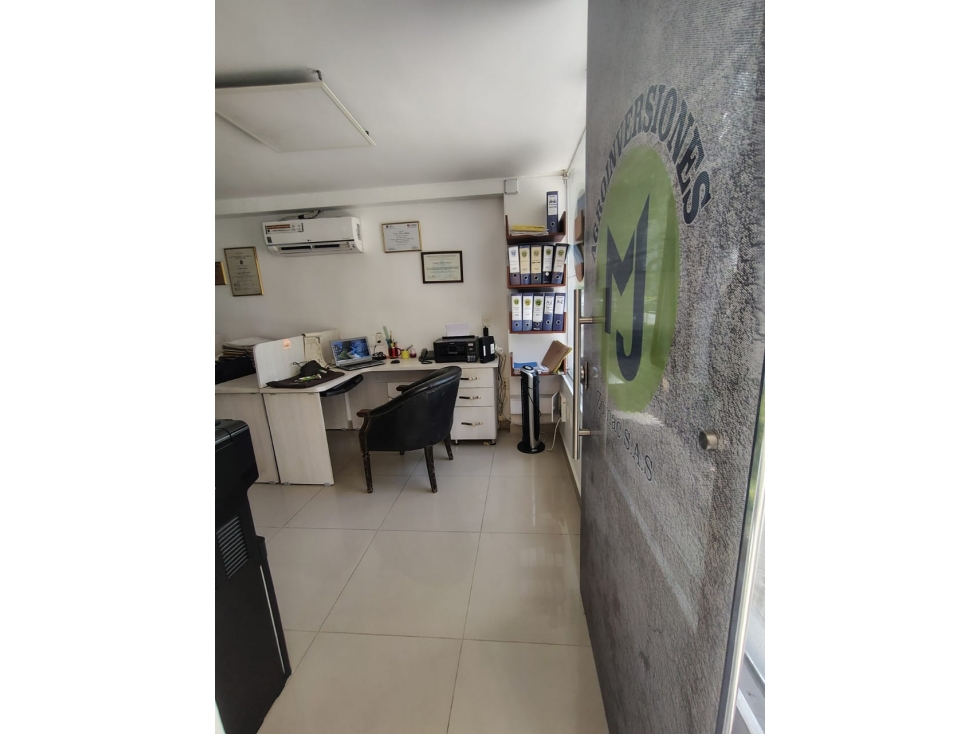 se vende oficina nuevo sotomayor - 4