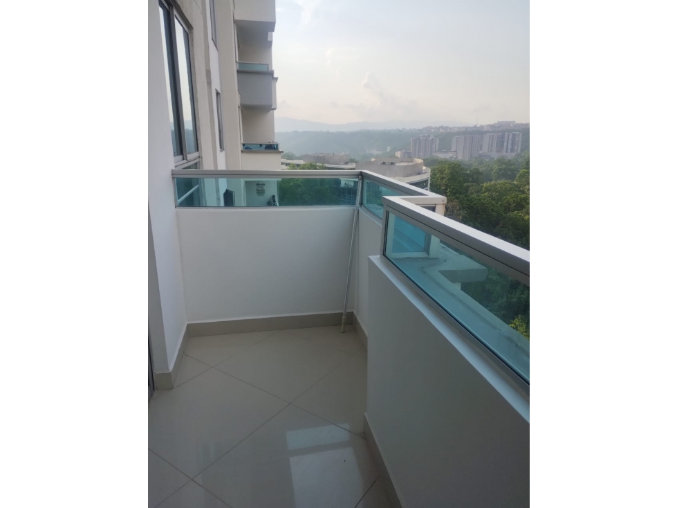 SE ARRIENDA HERMOSO APARTAMENTO MEDITERRANE ROYAL - 6