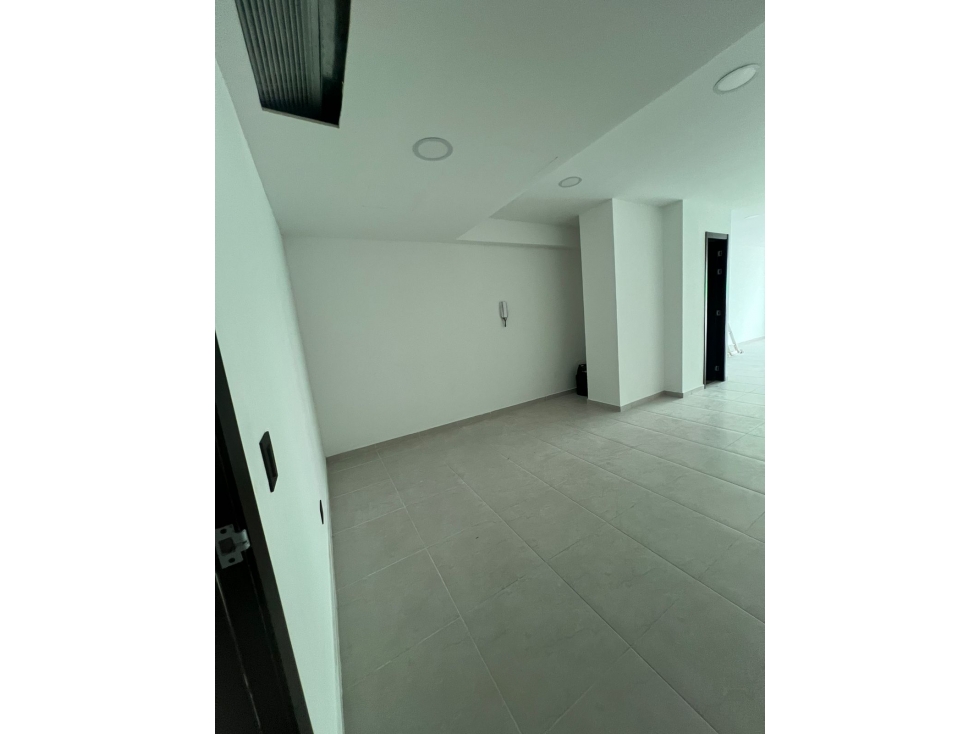 Venta Oficina Centro Empresarial Green Gold - 4