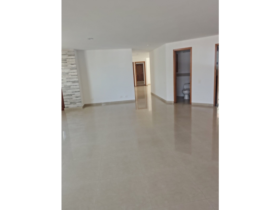 SE VENDE HERMOSO APTO CABECERA — foto 4