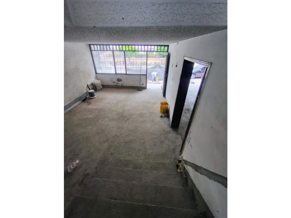 se arrienda casa comercial cañaveral cerca al campestre — foto 4
