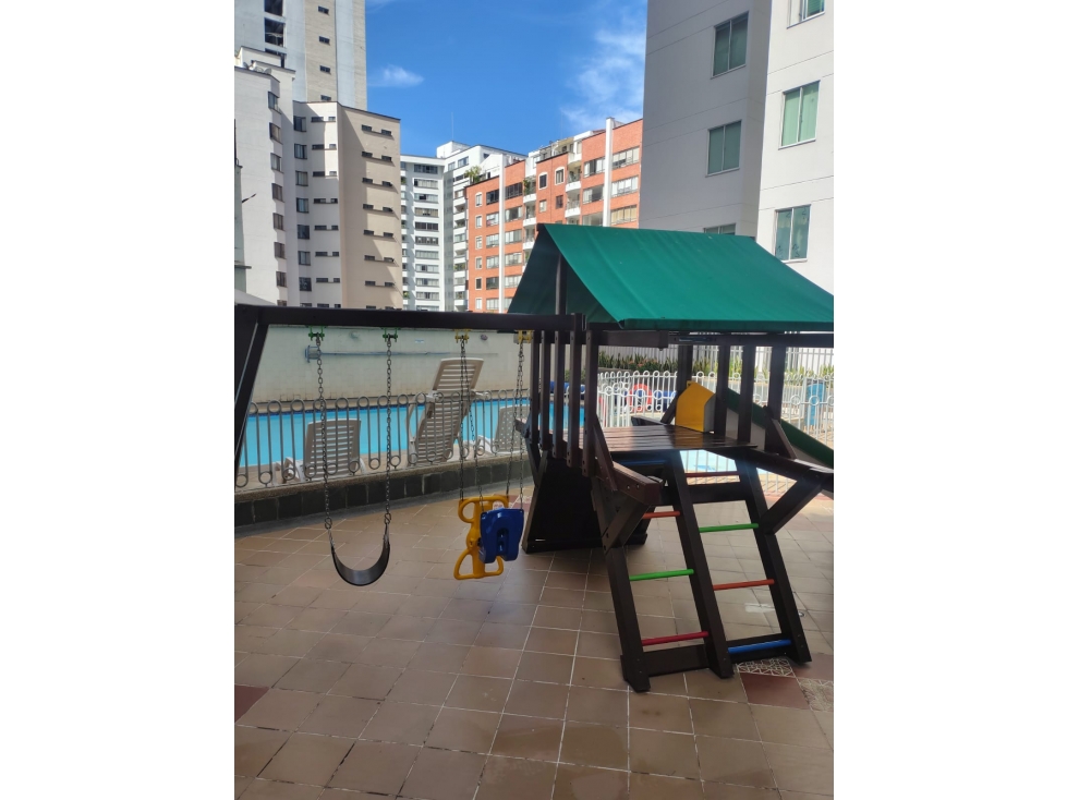 SE VENDE HERMOSO APTO CABECERA — foto 5