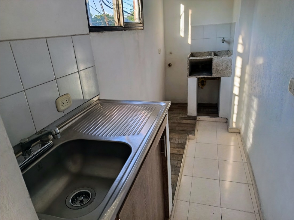 Arriendo aparta-estudio Rivera Guayacanes excelente ubicación G2203 — foto 5