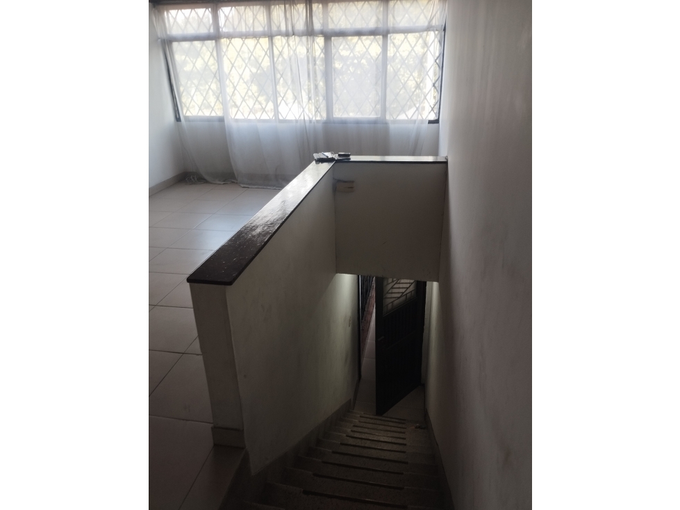 Arriendo Aparta-Oficina Rivera Guayacanes excelente ubicación G2204 — foto 2