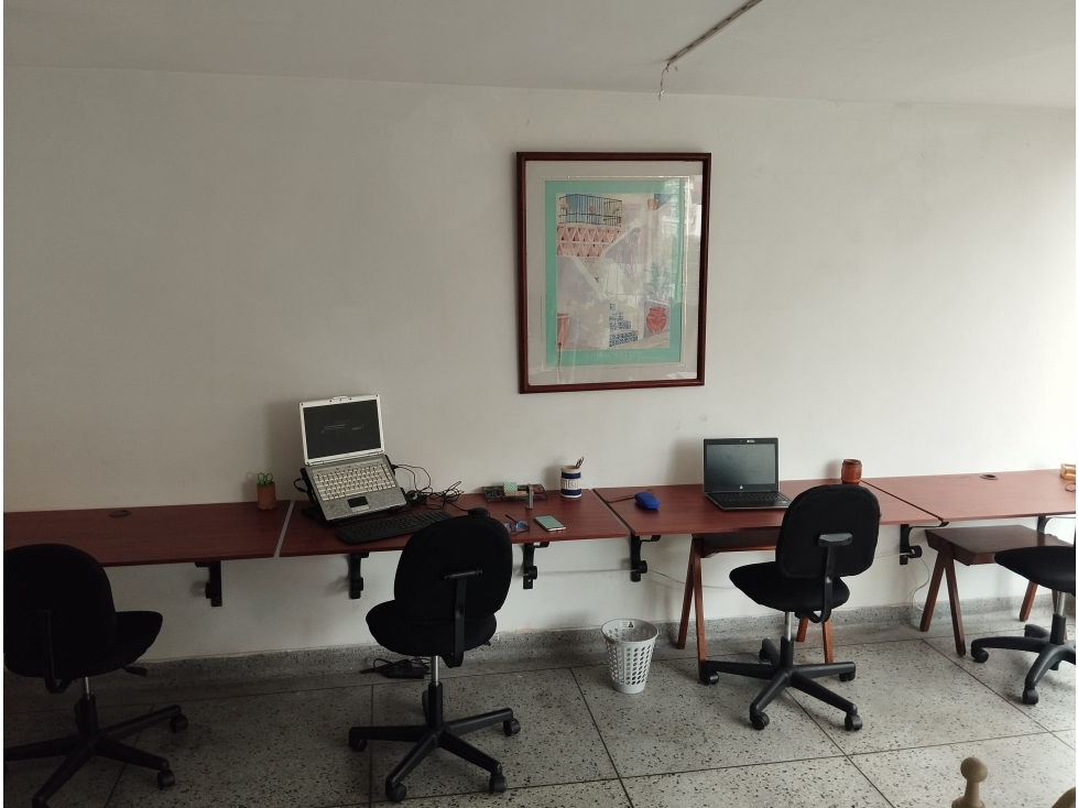 COWORKING AYARANA SAN FERNANDO Oficina por horas Cali — foto 2