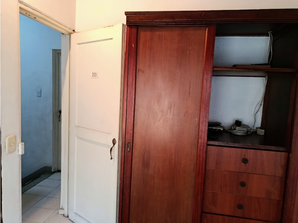 Arriendo aparta-estudio Rivera Guayacanes excelente ubicación G2203